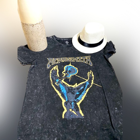 Aerosmith Graphic-T tie dyed Nordstrom Rack NWOT - Picture 1 of 3